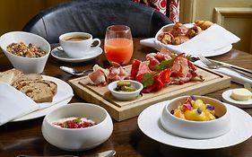 The Gore Hotel – Starhotels Collezione